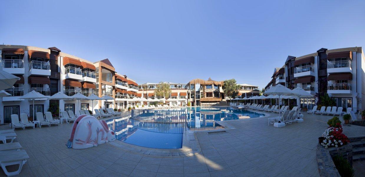 Bitez Risa Hotel ภายนอก รูปภาพ