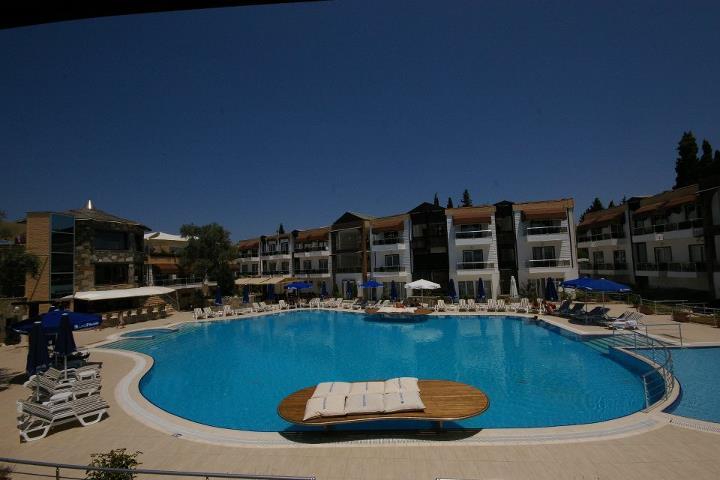 Bitez Risa Hotel ภายนอก รูปภาพ