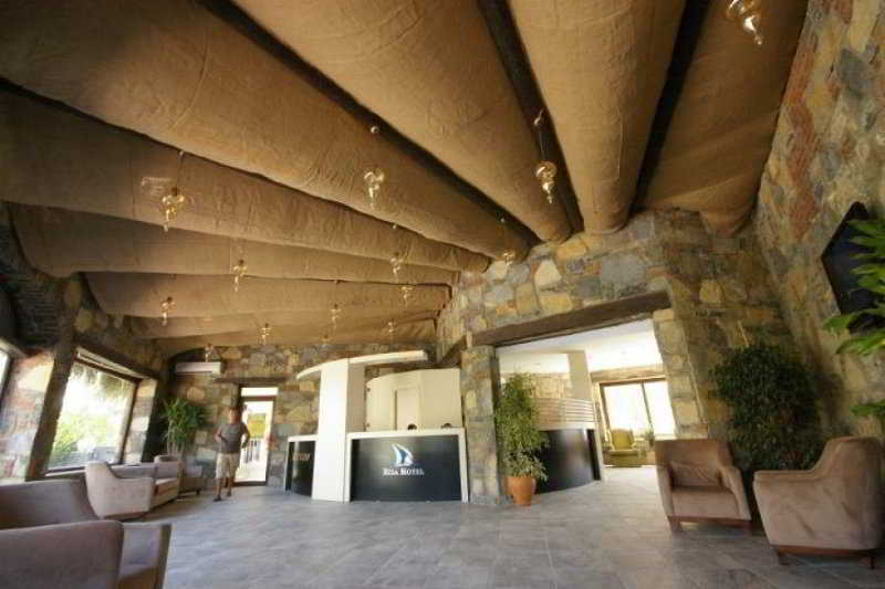 Bitez Risa Hotel ภายนอก รูปภาพ
