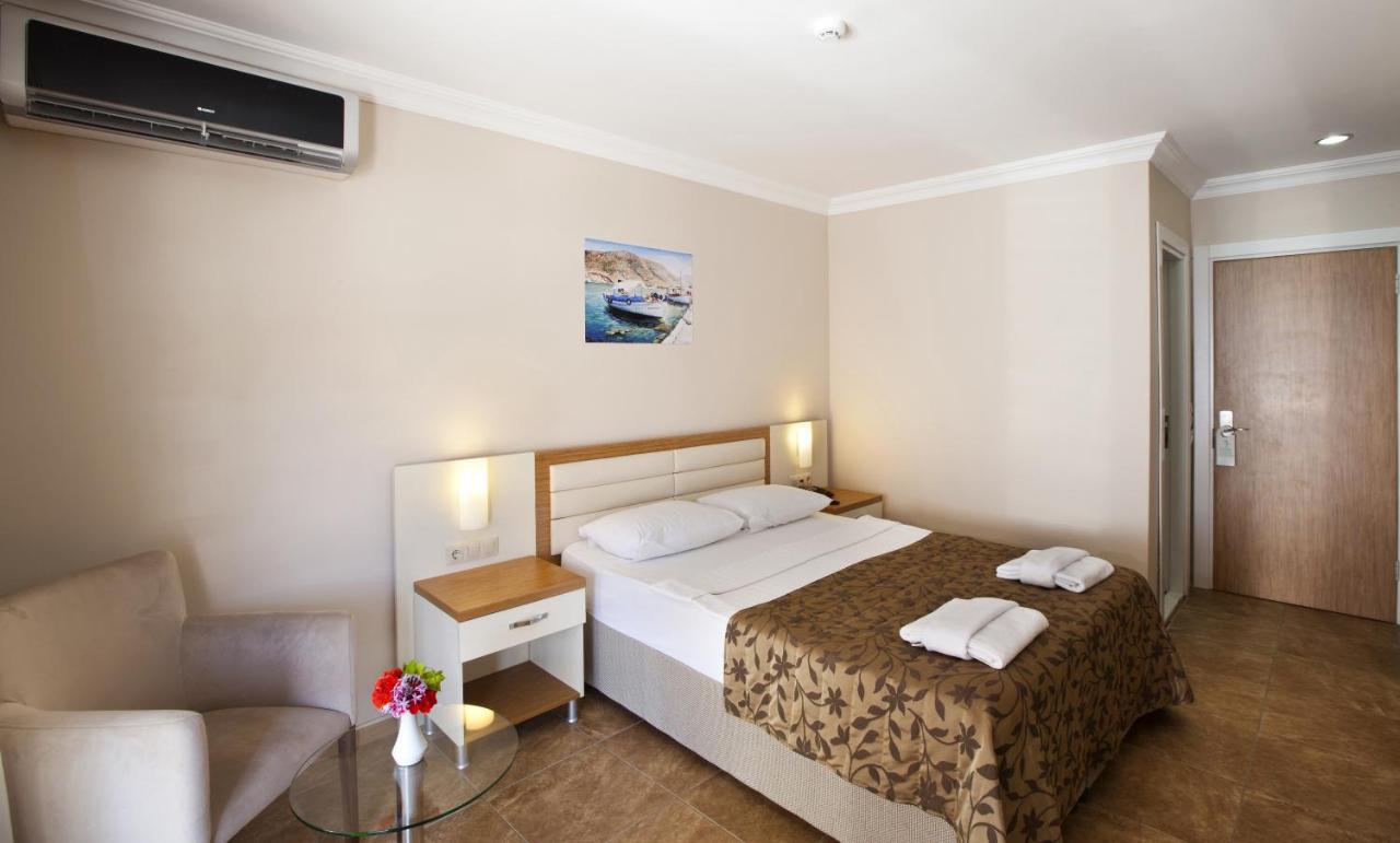 Bitez Risa Hotel ภายนอก รูปภาพ