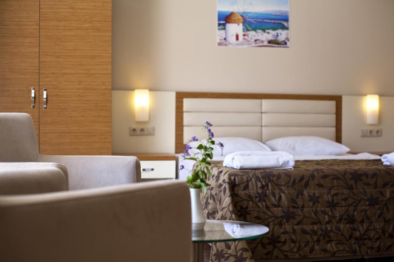 Bitez Risa Hotel ภายนอก รูปภาพ