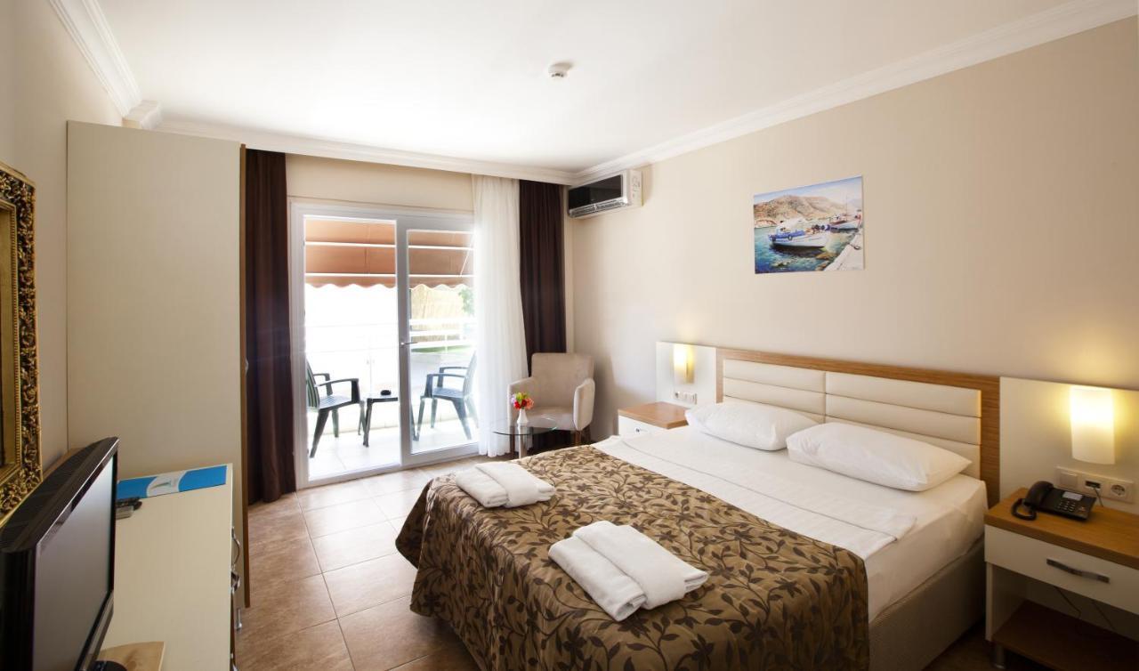 Bitez Risa Hotel ภายนอก รูปภาพ