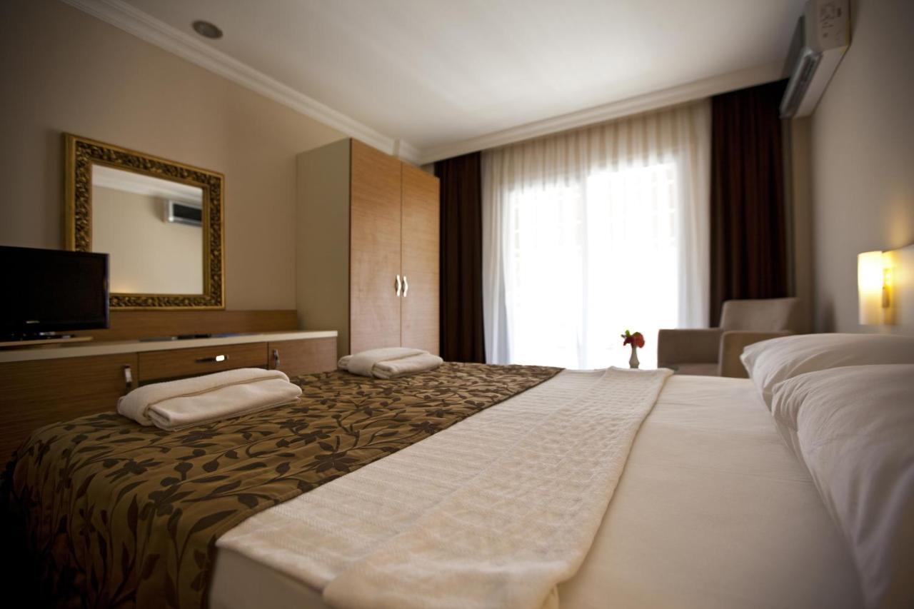 Bitez Risa Hotel ภายนอก รูปภาพ